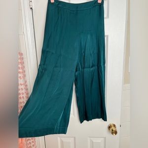 Emerald green wide leg cropped Zara Basic Pants